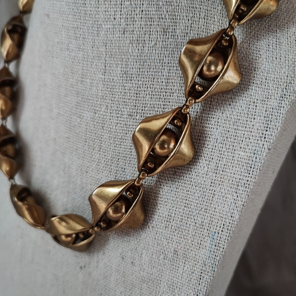 J Crew Pea in a Pod Fortune Cookie Oxidized Brass Metal Necklace Signed - Picture 3 of 14